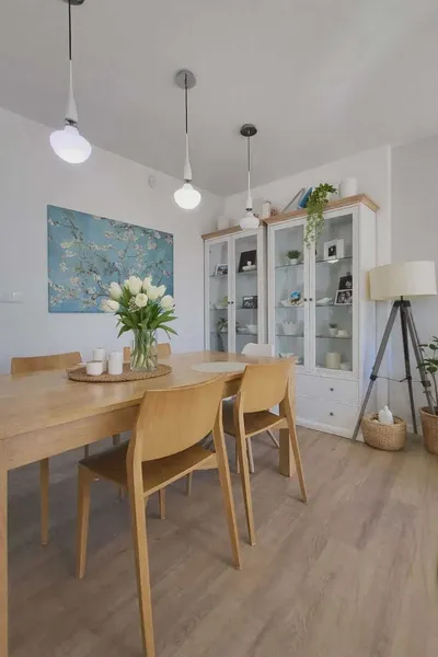 2 poziomowy apartament - 5 pokoi z garażem i piwnicą - miniatura 2
