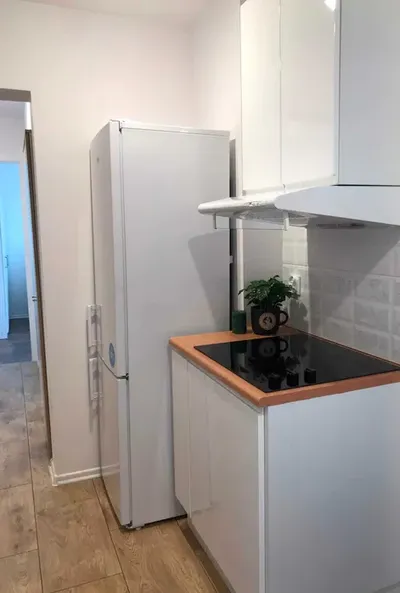 Pokoje tuż przy Lazurowej niedaleko WAT! - miniatura 3