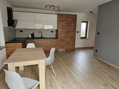Jasne Mieszkanie 51m Mały Płaszów - miniatura 2
