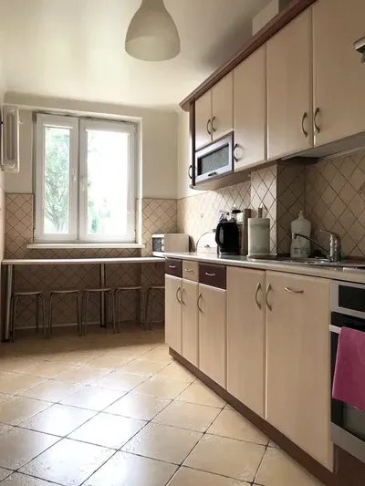 Duży pokój dwuosobowy z balkonem. Politechnika, Piastów. 700zl/osobę. - miniatura 5