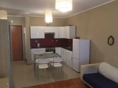 Wynajmę mieszkanie 50 m.kw. 2-pokojowe w Miasteczku Wilanów z ogródkiem - miniatura 4
