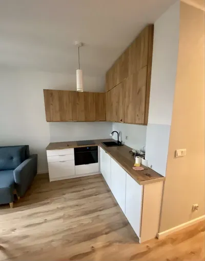 Wynajmę mieszkanie w apartemantowcu ul. Lubartowska 72a - miniatura 2