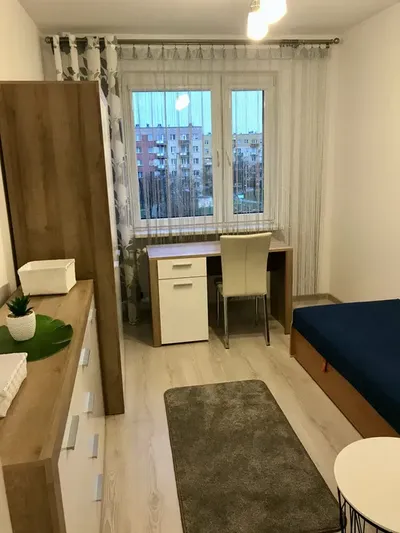 Pokój jednoosobowy - Paderewskiego 1b (przy Rejtana) - miniatura 2