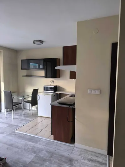 Kawalerka 28 ma, Wieniawa. Osiedle zamknięte, apartamentowiec - miniatura 5