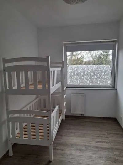 Mieszkanie 3-pokojowe z balkonem i miejscem postojowym - miniatura 2