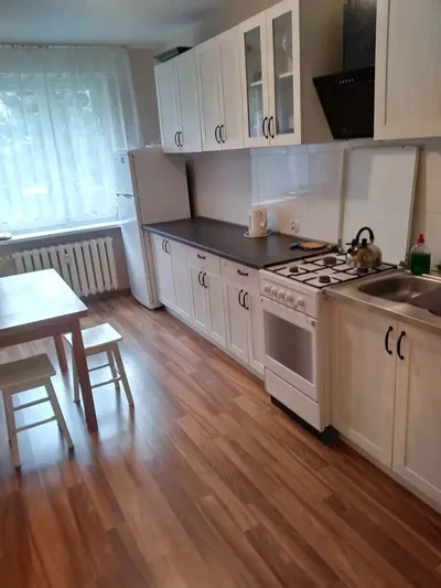 Room for rent. Pokój do wynajęcia, Czechów - miniatura 3