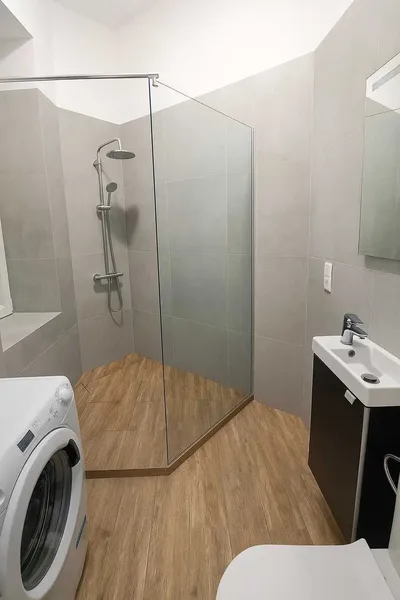 Kawalerka w Centrum Miasta - Ściegiennego - miniatura 4