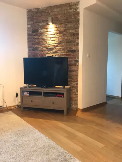Mieszkanie na wynajem 60m2 (3 pokoje) + ogród 60m2 + garaż; ul. Obozowa - miniatura 4