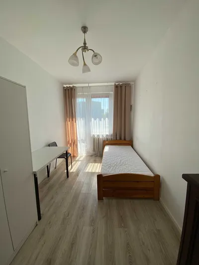 URSYNÓW, Dembowskiego 6, duże mieszkanie, oddzielna kuchnia - miniatura 2