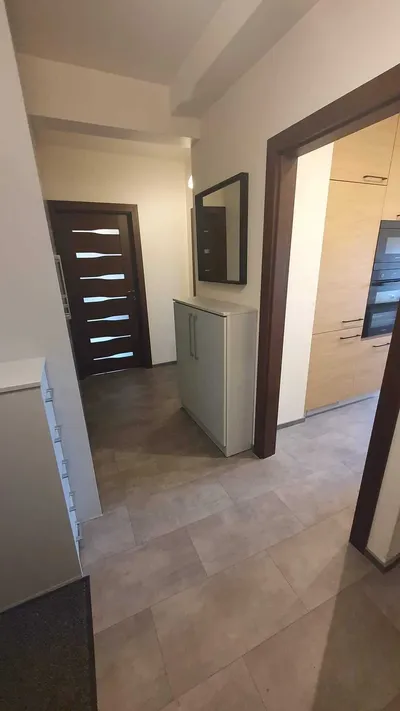 Duży pokój z balkonem do wynajęcia - miniatura 4