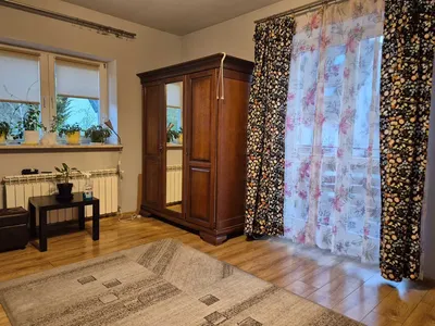 Pokój 16 m² z tarasem – wyłącznie dla osób bez nałogów, spokojnych i odpowiedzialnych - miniatura 3