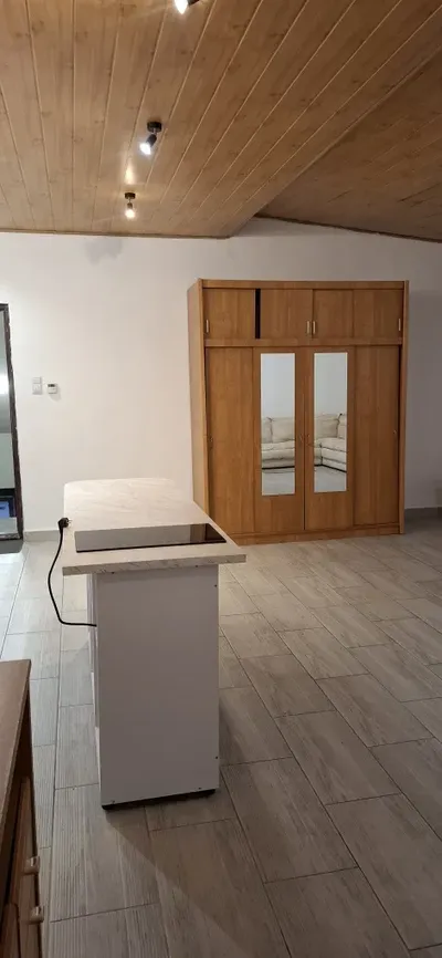 Wynajmę samodzielny pokój 40m2 z aneksem i łazienką Toruń Zakątek - miniatura 3