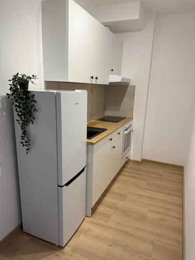 Słoneczny pokój jednoosobowy w mieszkaniu 2-pokojowym ul. Czeremchowa - miniatura 2
