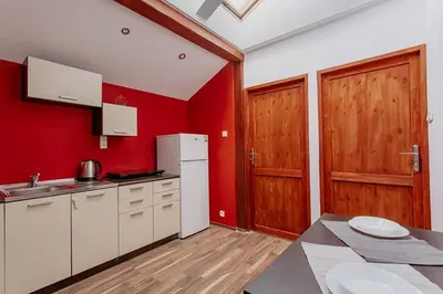 * Pokój z balkonem * Łużycka 71b * 2 min do przystanków * - miniatura 5