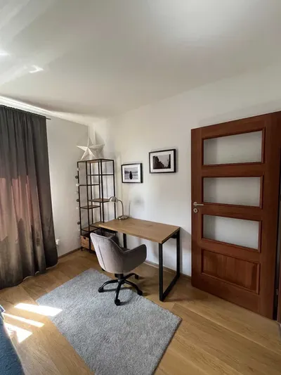 Mieszkanie 50 m na osiedlu zamkniętym - miniatura 2