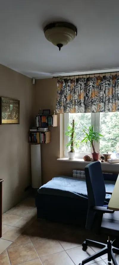 Pokój jednoosobowy w domu wolnostojącym (bez właściciela)