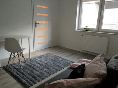 Odstąpie pokój od zaraz! - miniatura 2