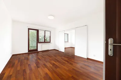 Przestronny apartament z tarasem, miejscem postojowy i komórką w cenie, opcja wynajmu pod spokojną działalność gospodarczą, "Apartamenty Ludwinów" - miniatura 4