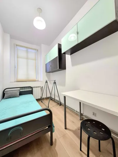 4 niezależne pokoje w centrum Katowic - miniatura 3