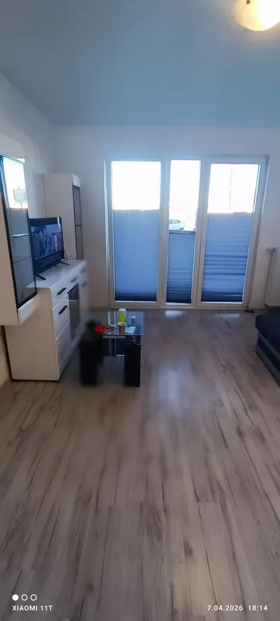 Wynajmę kawalerkę z ogródkiem - miniatura 2