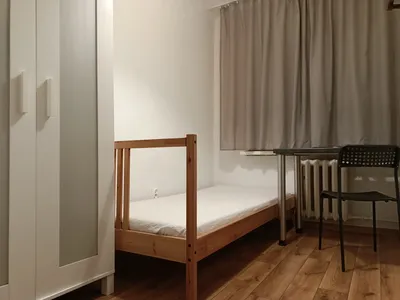 1-osobowy pokój młodym pracującym, studentom - miniatura 4