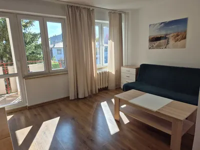 Duży pokój z balkonem – 20 m² | ul. Solarza | dostępny od zaraz - miniatura 3