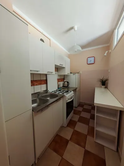 2 pokoje 37 m2 Korotyńskiego Grójecka WUM Bezpośrednio od zaraz - miniatura 5