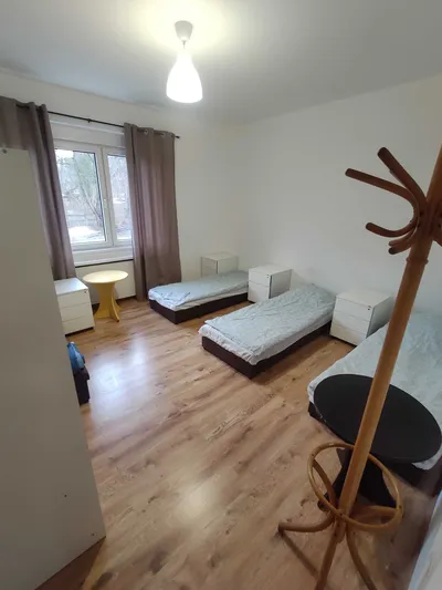 Pokój do wynajęcia - ul. Sierakowskiego - miniatura 3