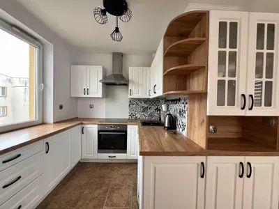 Stawki 3 pokoje na wynajem, przestronny balkon - miniatura 3