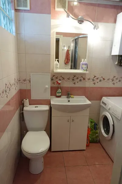 ul. Jurasza, do wynajęcia mieszkanie 2-pokojowe dla 1-2 studentek z Coll. Med. - miniatura 2