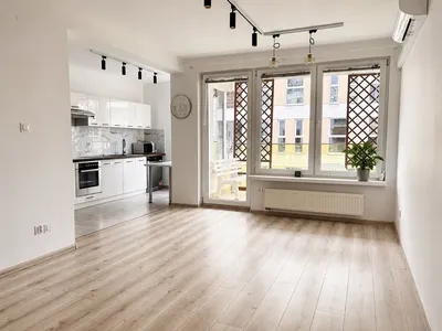 ul. Serbska *** mieszkanie po remoncie*** klimatyzacja***duży balkon - miniatura 2