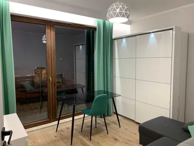Pokój w mieszkaniu dwupokojowym z balkonem Wola Jana Kazimierza