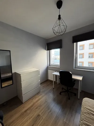 Pokój do wynajęcia centrum Jurowiecka - miniatura 3