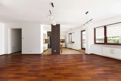 Przestronny apartament z tarasem, miejscem postojowy i komórką w cenie, opcja wynajmu pod spokojną działalność gospodarczą, "Apartamenty Ludwinów" - miniatura 2