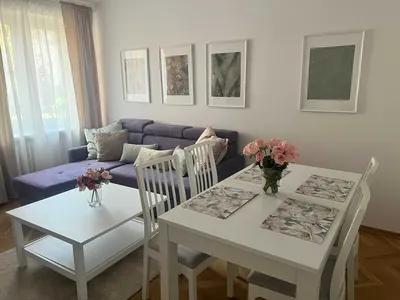 Wynajmę przepiękne mieszkanie od 1-go maja, po remoncie generalnym, 2 pokoje, 42m2, Prymasa Tysiąclecia 93 - miniatura 3