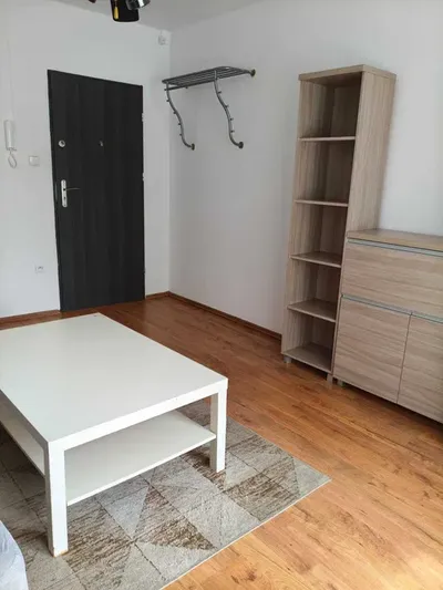 Duży, słoneczny pokój 16m2, os. Brzezina blisko UMK - miniatura 5