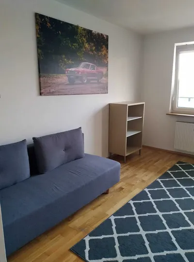 Kawalerka 30m2 do wynajęcia - miniatura 2