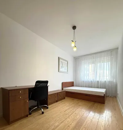 Przestronne mieszkanie w świetnej lokalizacji! - miniatura 4