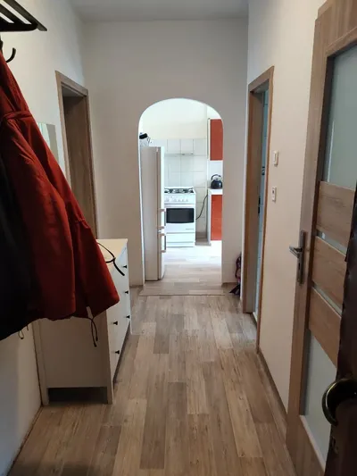 Wynajmę mieszkanie we Wrocławiu 4 pokojowe Sępolnoo - miniatura 3