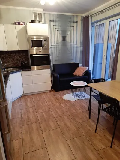 Pokój jednoosobowy centrum apartamentowiec - miniatura 2