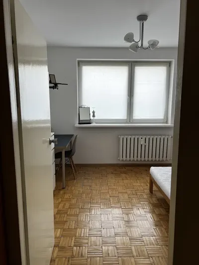 Wynajmę pokój na Ratajach , internet.
