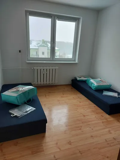 Na wynajem mieszkanie 2 pokoje os słoneczne dla firm i pracowników - miniatura 3