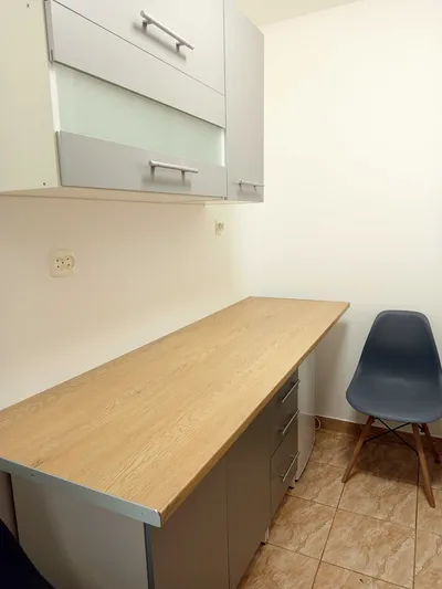Wynajmę kawalerkę w Białymstoku, ul. Juliana Tuwima (Osiedle Antoniuk) - 28 m2, umeblowana, I piętro, winda - miniatura 4