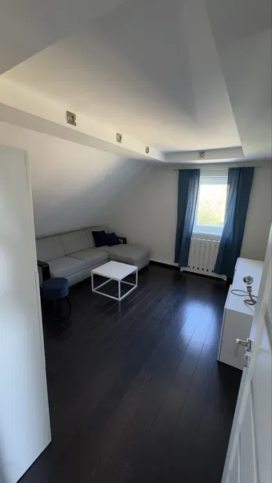 Wynajme 4 pokojowe mieszkanie Grunwald Poznan - miniatura 4