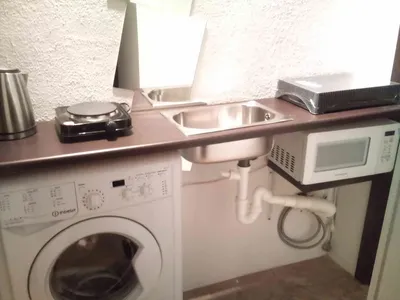 [ul. Rojna 32] - Pokój 8m2 (1os) + 32" LED TV + WiFi [Kaucja 300 PLN] - miniatura 4