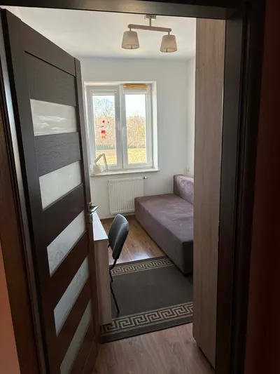 Pokój studencki Obok politechniki 950zł Rzeszów - miniatura 2