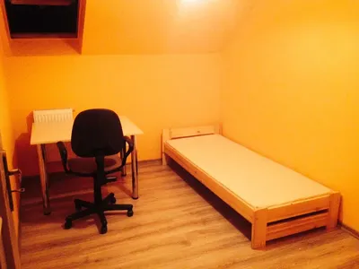 TANIO - pokój jednoosobowy w domu jednorodzinnym. - miniatura 4
