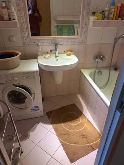 WYNAJMĘ Pokój na TRZEBNICKIEJ dla dwóch osób. - miniatura 3