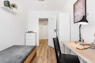 Przytulny pokój Gdańsk Żabianka OD 1 LIPCA! Świetna lokalizacja - miniatura 3