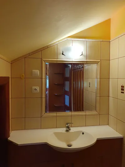 Pokój do wynajęcia dla studentki - miniatura 2